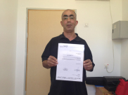 البلدية تختار السيد جلال حمدان من مدرسة أجيال الثانوية للقب العامل المتميز